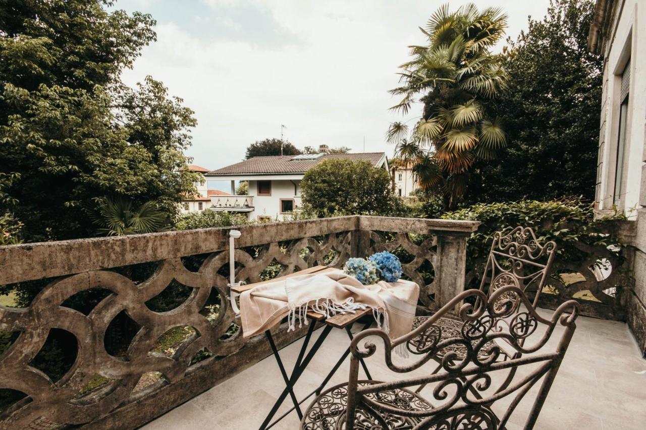 Library Apartment - Villa Candela Stresa Bagian luar foto