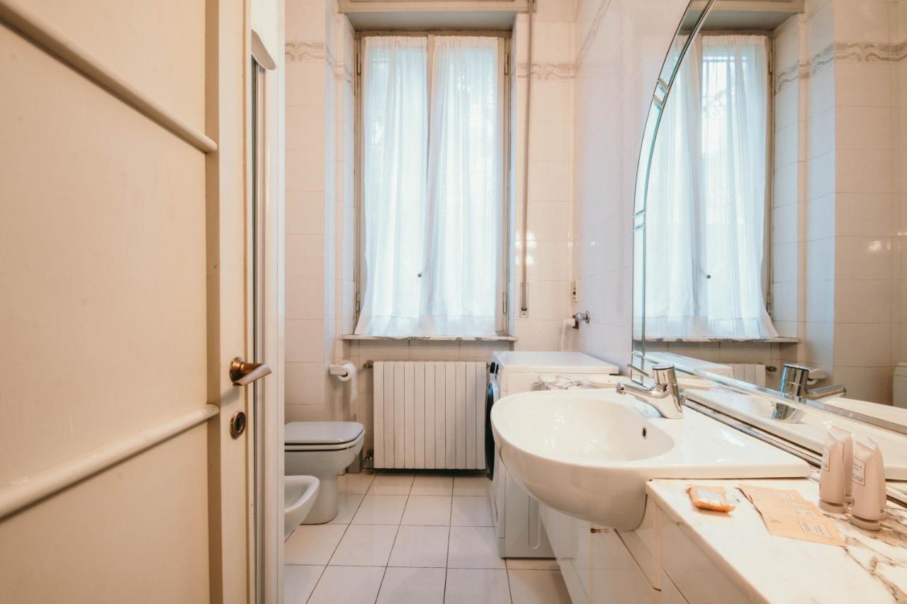 Library Apartment - Villa Candela Stresa Bagian luar foto